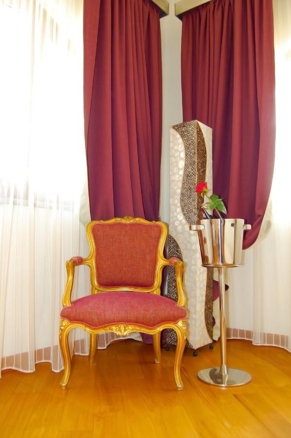 كاتانزارو Kalos Relais المظهر الخارجي الصورة