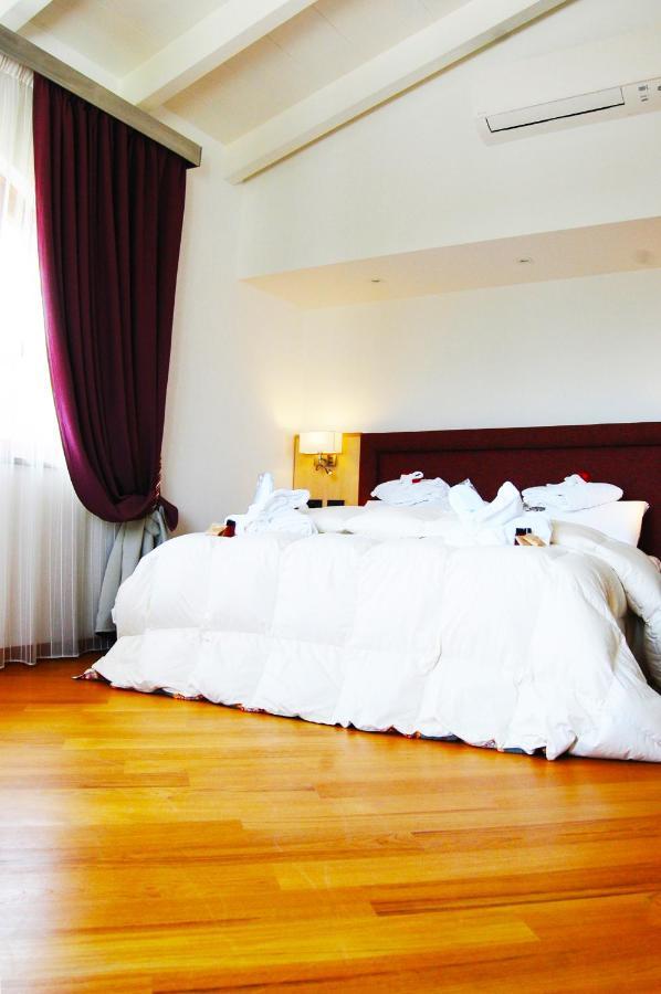كاتانزارو Kalos Relais المظهر الخارجي الصورة